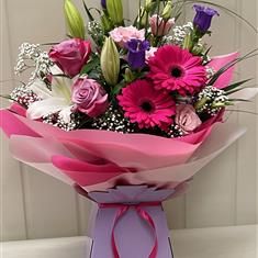 Vibrant Mother&#39;s Day Handtied